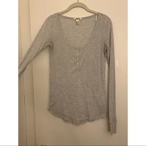 H&M long sleeve grey henley